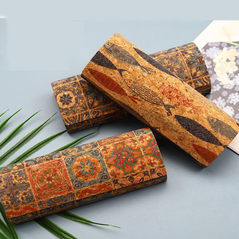 Men Accessories To Look Good - Natural Cork Glasses Case Hard Shell