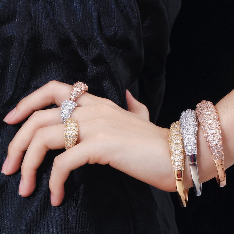 Pera Luxury Dubai Gold Color S - Men Accessories In Dubai recension och pris